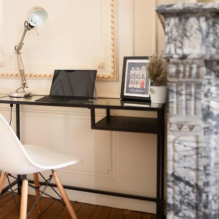 T2 Magnifique Souplex Avec Bureau & Wifi - Centre St Georges