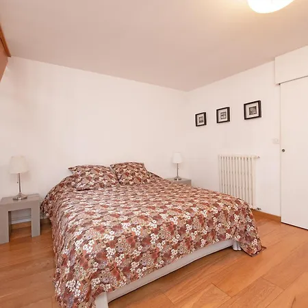 T2 Magnifique Souplex Avec Bureau & Wifi - Centre St Georges *